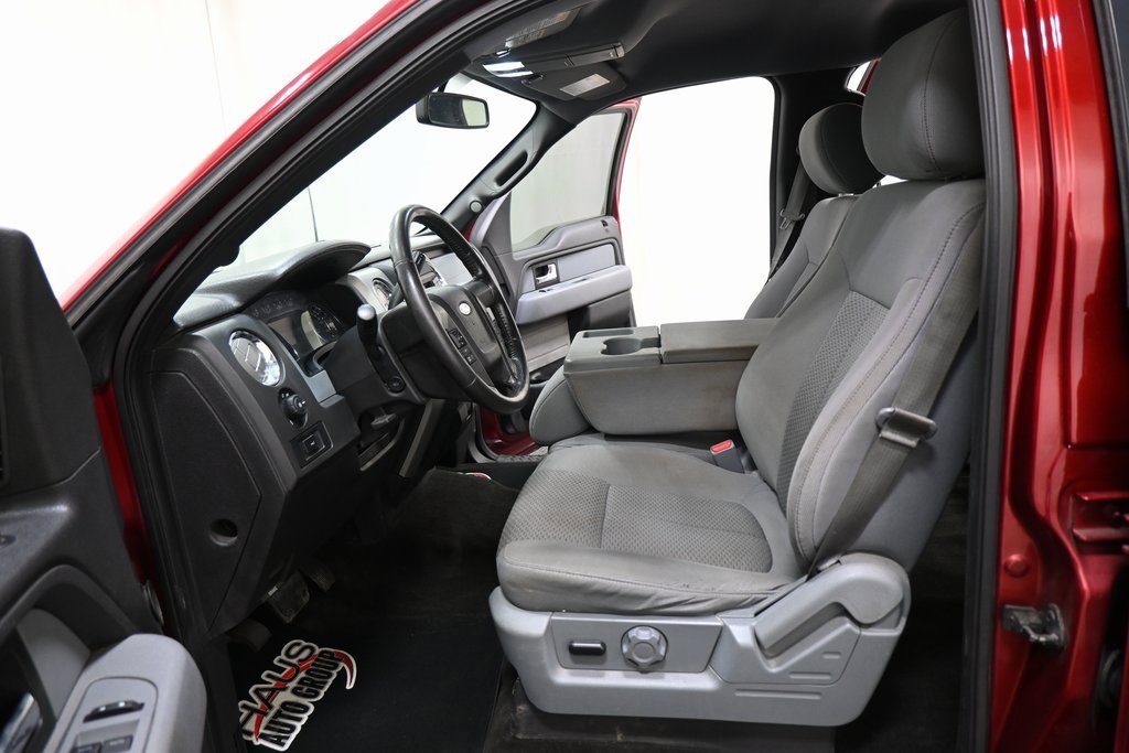 Used 2014 Ford F150 XLT w/ Equipment Group 302A Luxury image 7