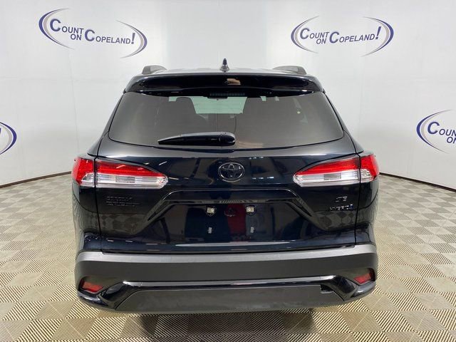Used 2023 Toyota Corolla Cross S image 5