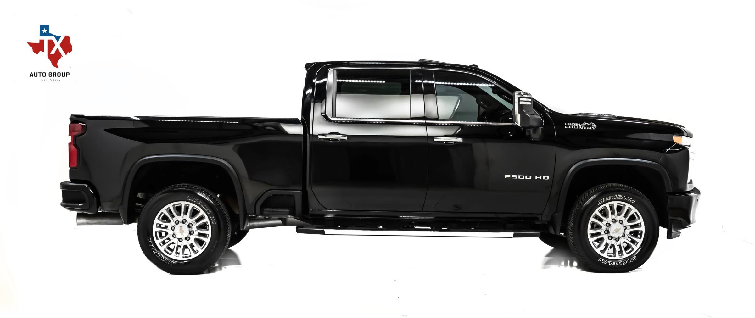 Used 2022 Chevrolet Silverado 2500 High Country w/ Technology Package image 7