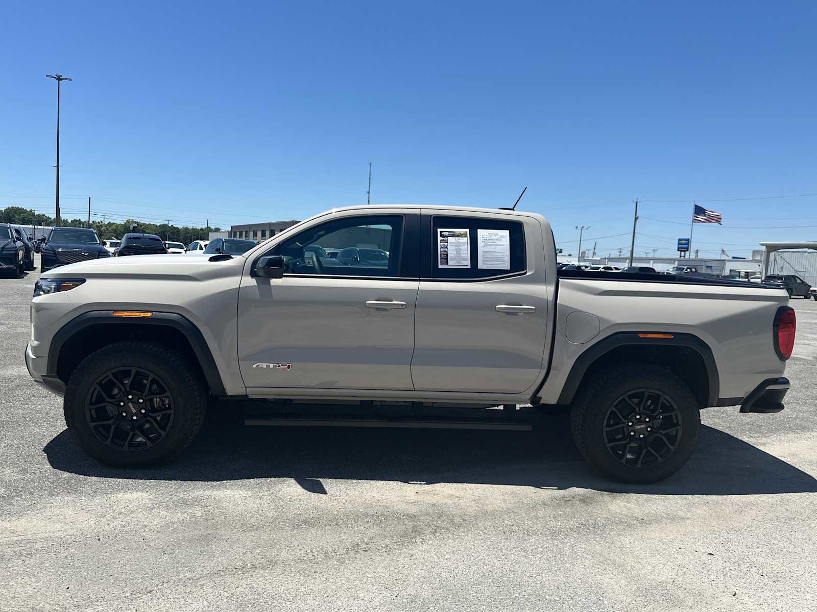 Used 2026 GMC Canyon AT4 w/ AT4 Premium Package AWD/4WD image 6