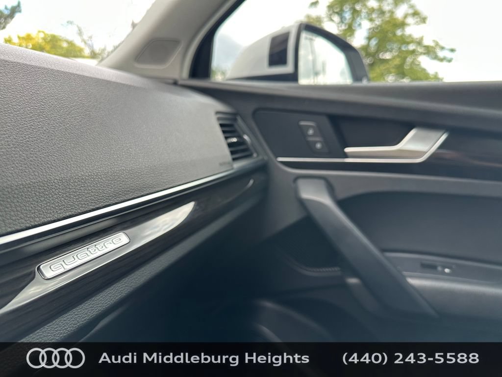 Used 2018 Audi Q5 2.0T Premium Plus w/ Premium Plus Package AWD/4WD image 38