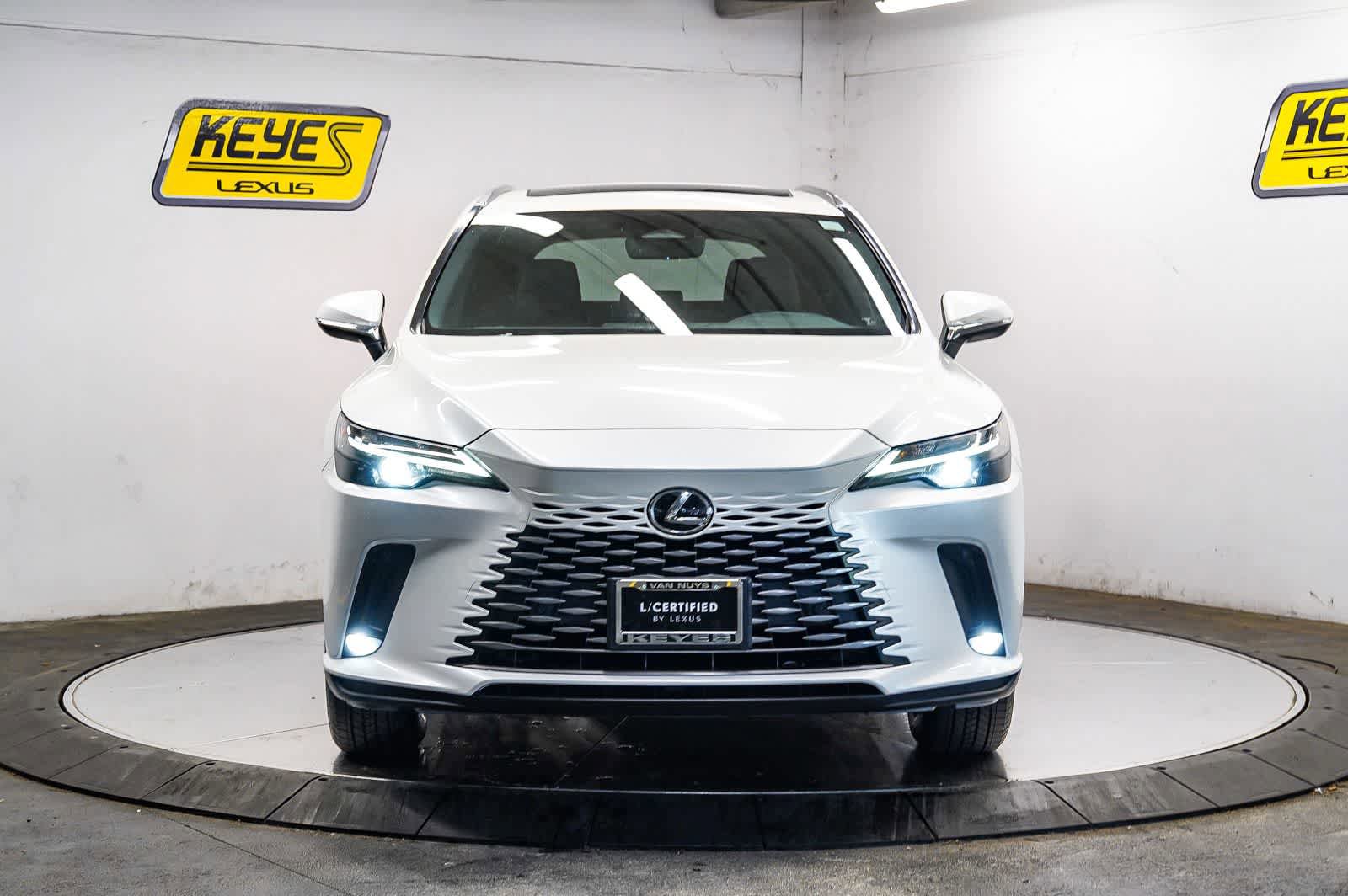 Used 2023 Lexus RX 350 Premium w/ Accessory Package (Z1) FWD image 6