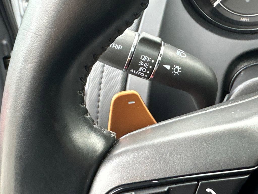 Used 2017 Jaguar F-TYPE S image 31