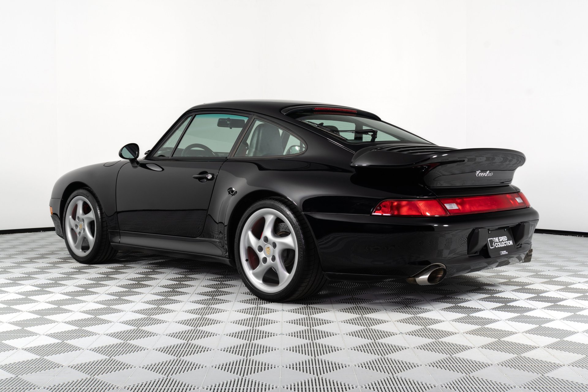 Used 1996 Porsche 911 Turbo RWD image 5