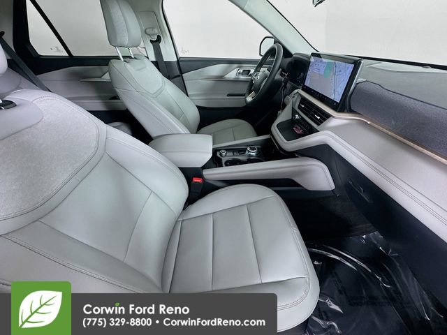 New 2025 Ford Explorer Active w/ Active Comfort Package image 32