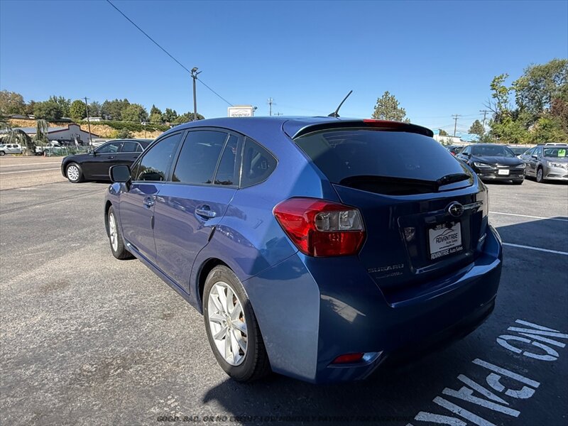 Used 2014 Subaru Impreza 2.0i Premium w/ All-Weather Package w/CVT AWD/4WD image 5