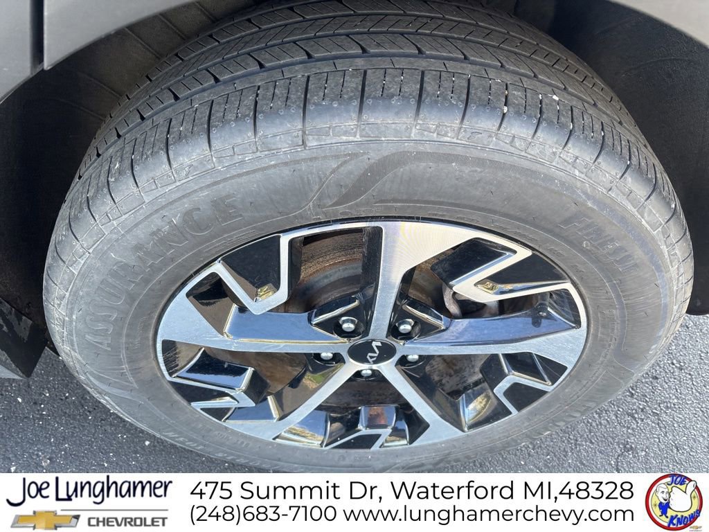 Used 2024 Kia Sportage EX AWD/4WD image 11