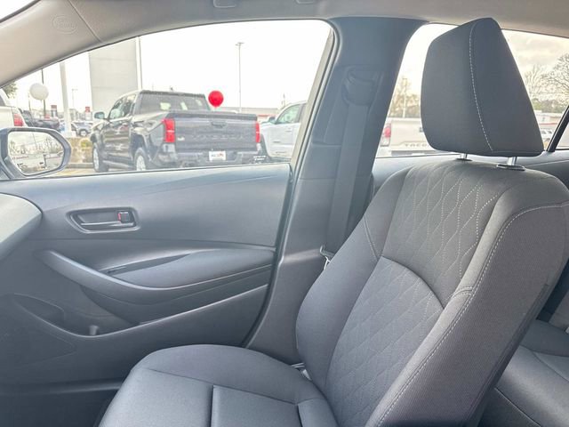 Used 2025 Toyota Corolla LE w/ LE Premium Package image 21