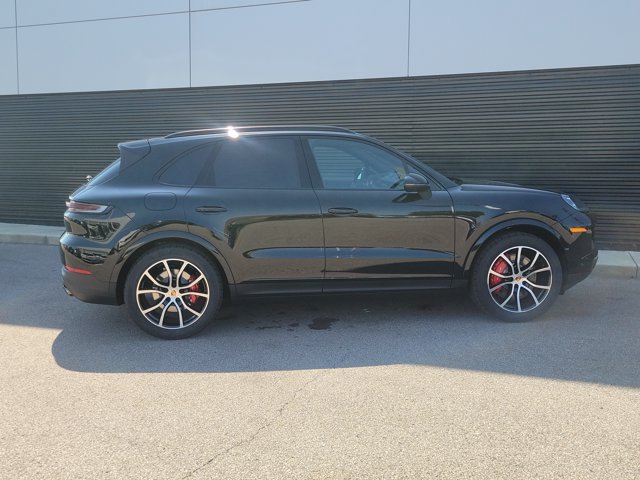 New 2026 Porsche Cayenne S AWD/4WD image 8