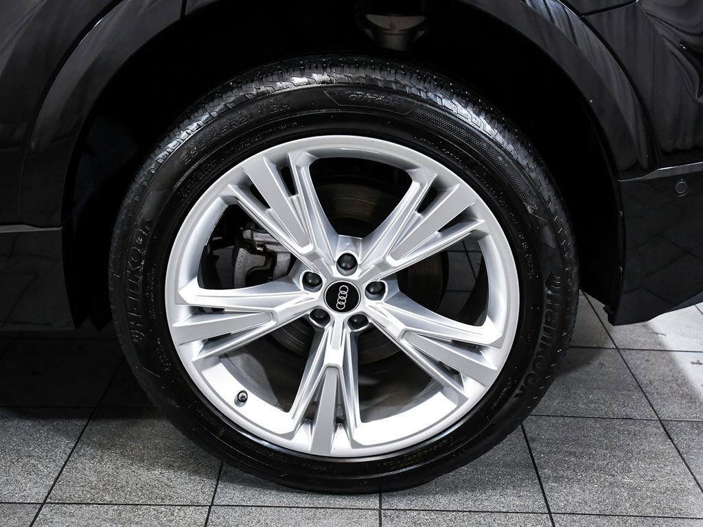 Used 2023 Audi Q8 Premium Plus w/ Premium Plus Package AWD/4WD image 8