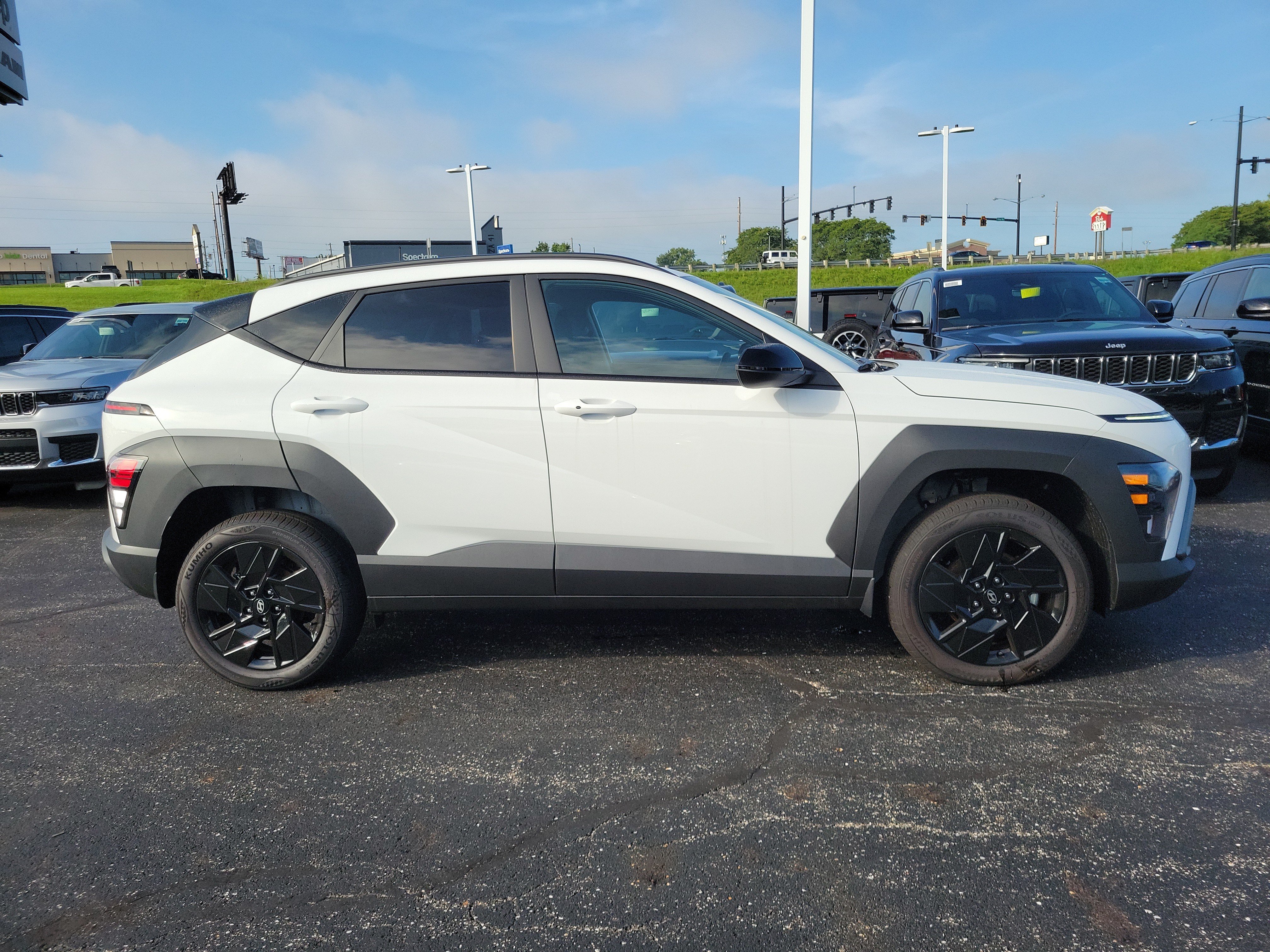 New 2026 Hyundai Kona SEL Sport AWD/4WD image 3