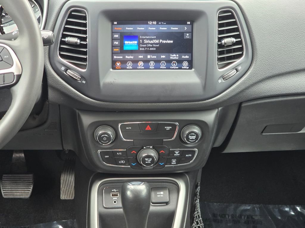 Used 2021 Jeep Compass Latitude image 32