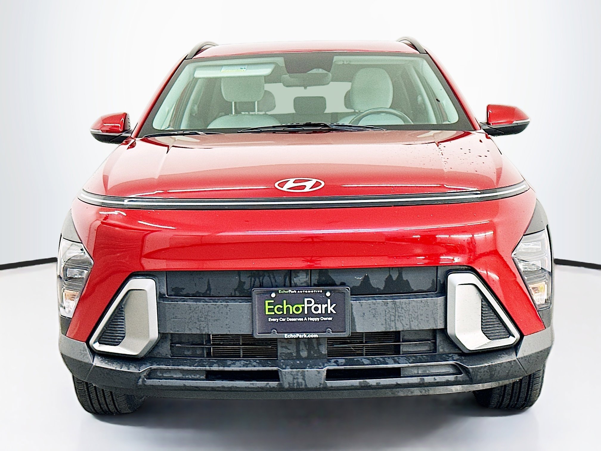 Used 2024 Hyundai Kona SEL image 2