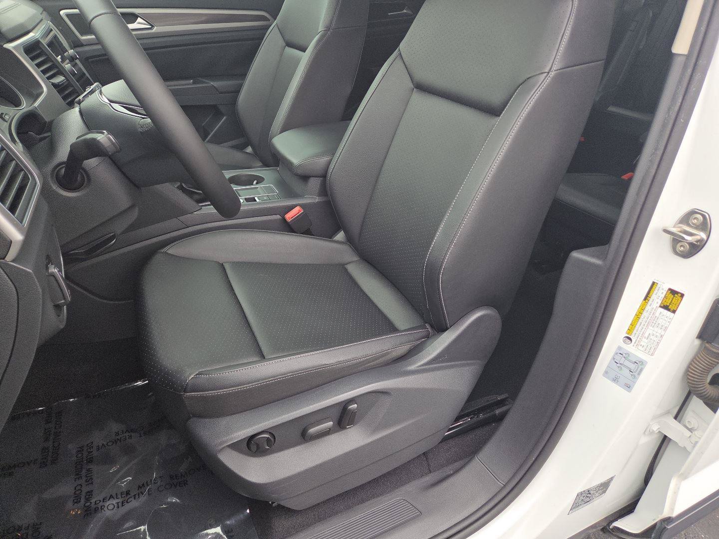 Used 2019 Volkswagen Atlas SE FWD image 21