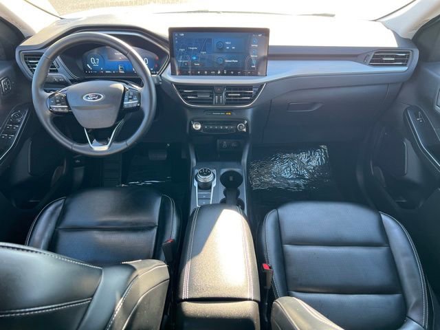 Used 2024 Ford Escape Platinum image 13