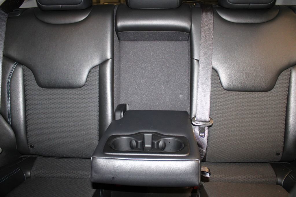 Used 2022 Jeep Compass Latitude image 27