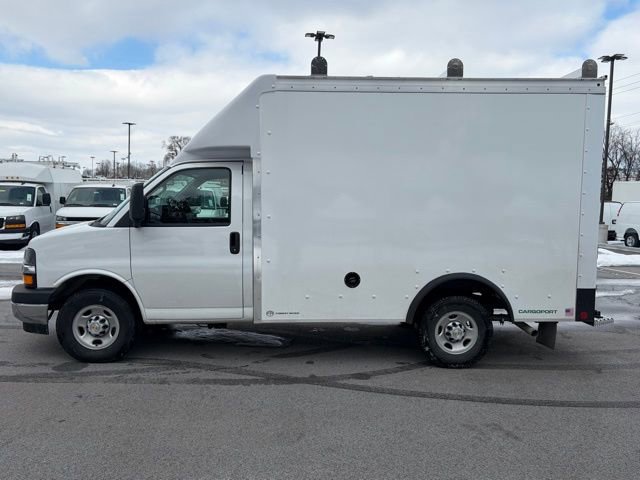 New 2025 Chevrolet Express 3500 w/ Power Convenience Package image 4