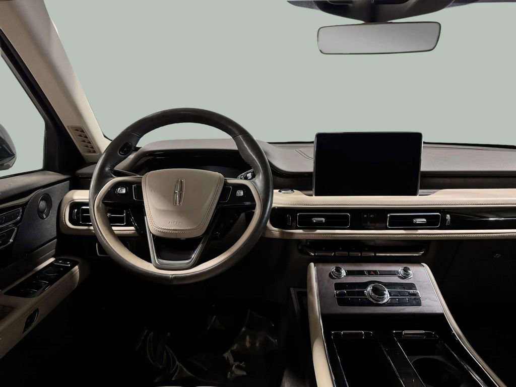 Used 2023 Lincoln Aviator Reserve w/ Equipment Group 201A image 20