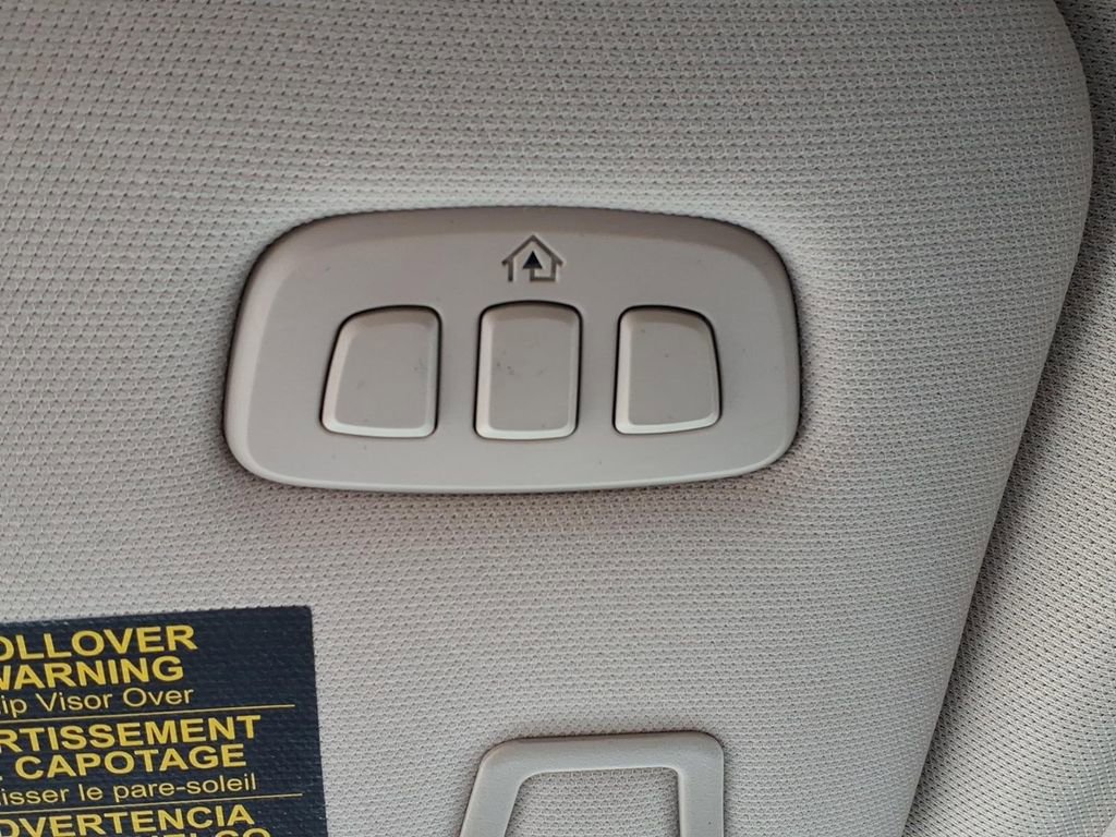 Used 2024 Lincoln Corsair AWD w/ Equipment Group 101A image 26