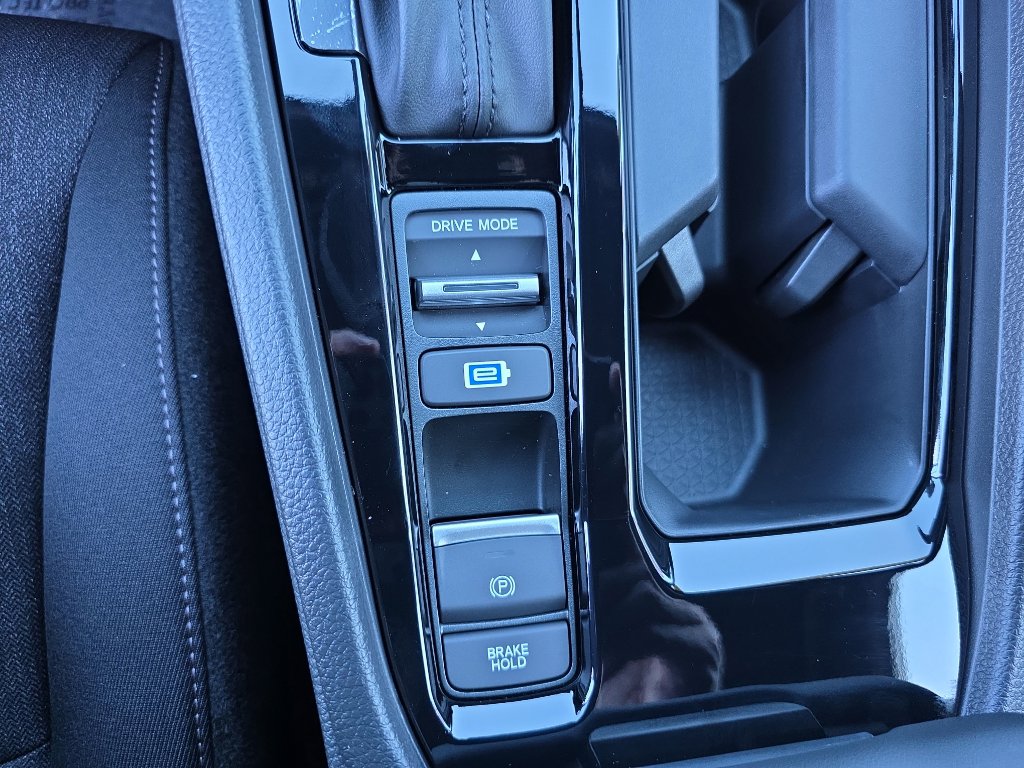 New 2025 Honda Accord Sport image 25