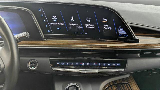 Used 2021 Cadillac Escalade Luxury AWD/4WD image 30