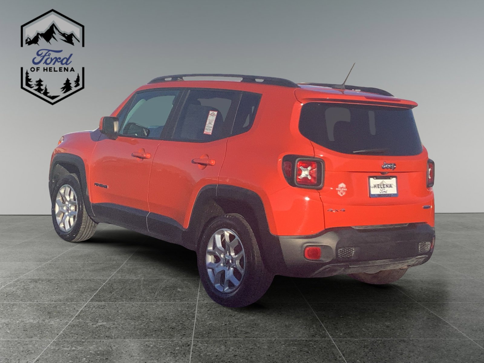 Used 2017 Jeep Renegade Latitude w/ Popular Equipment Group image 3