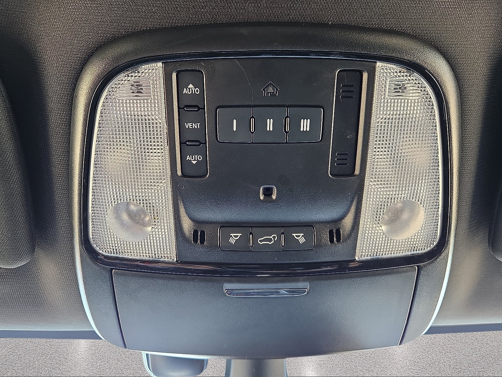 Used 2024 Dodge Durango GT AWD/4WD image 22