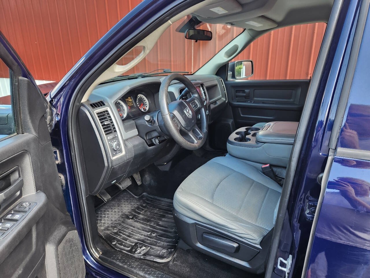 Used 2014 RAM 1500 Express AWD/4WD image 11
