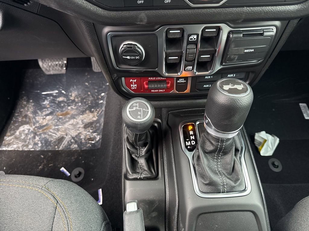 New 2026 Jeep Wrangler Unlimited Sport AWD/4WD image 15