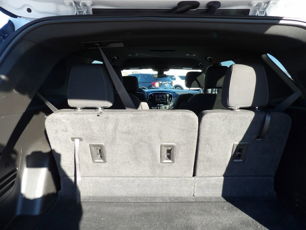 Used 2023 Chevrolet Traverse LT image 15