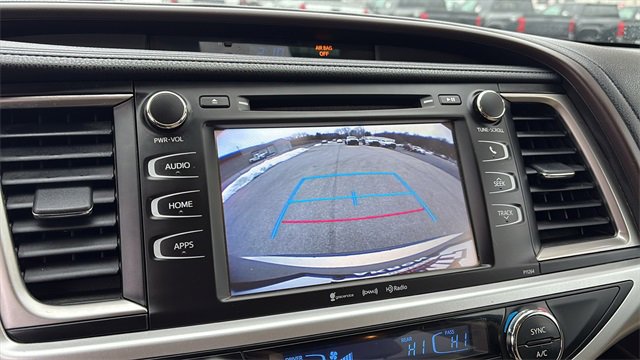 Used 2016 Toyota Highlander Plus image 13