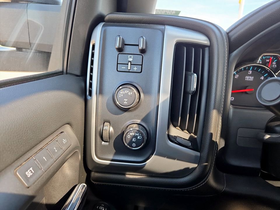 Used 2018 GMC Sierra 1500 SLT w/ Max Trailering Package image 20