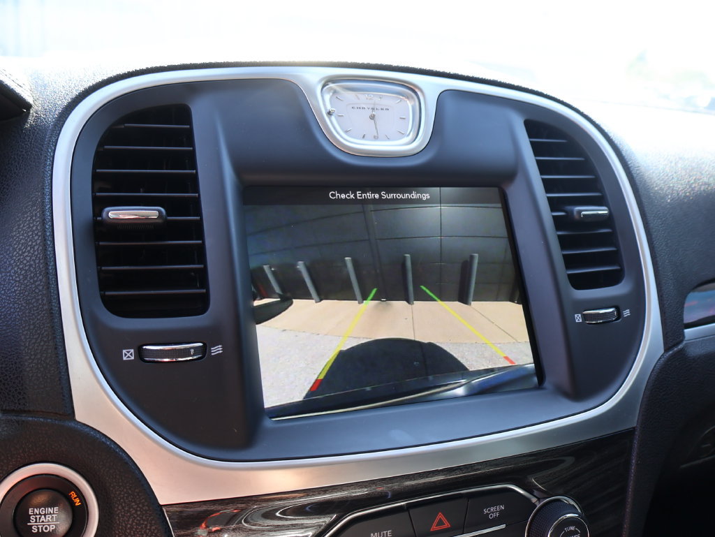 Used 2019 Chrysler 300 Touring w/ Driver Convenience Group RWD image 33