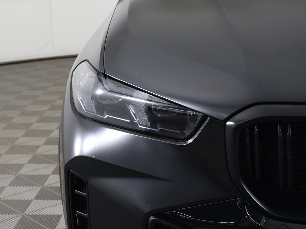 Used 2024 BMW X5 M60i image 17
