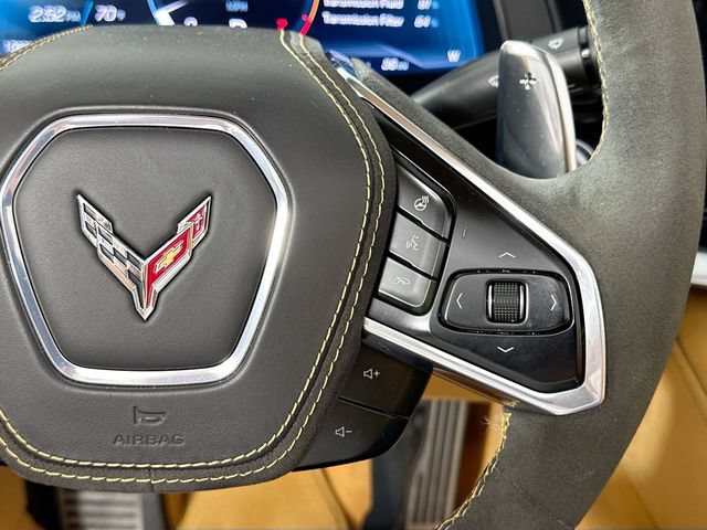 Used 2023 Chevrolet Corvette Stingray Premium Conv w/ Z51 Performance Package RWD image 19