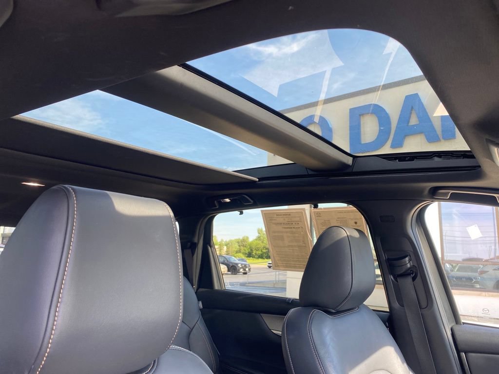 Certified 2024 MAZDA CX-90 Plug-In Hybrid w/ Premium Plus AWD/4WD image 11