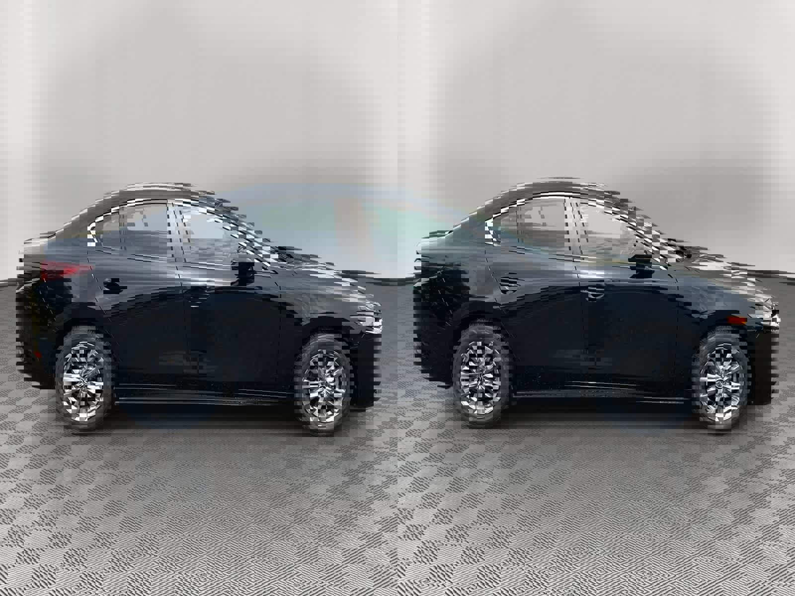 Used 2021 MAZDA MAZDA3 s FWD image 2