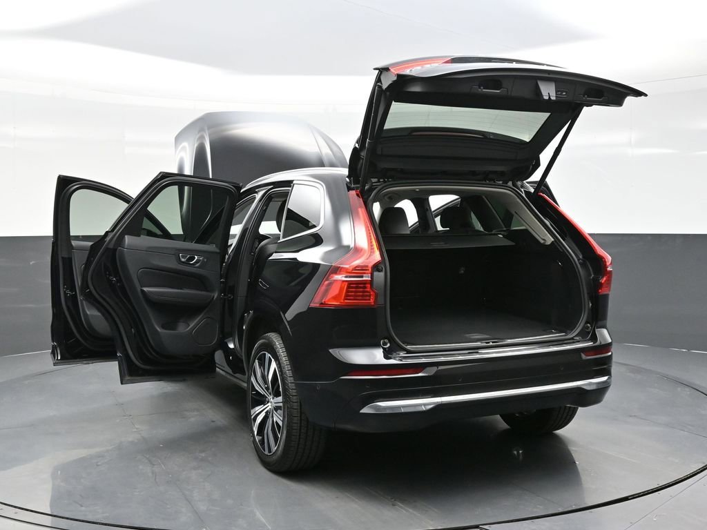 Used 2023 Volvo XC60 T8 Plus AWD/4WD image 42