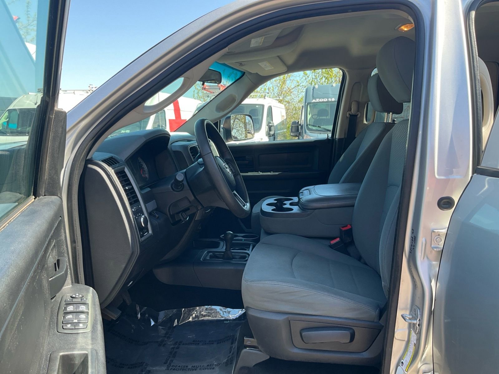 Used 2013 RAM 2500 Tradesman w/ Chrome Appearance Group AWD/4WD image 29