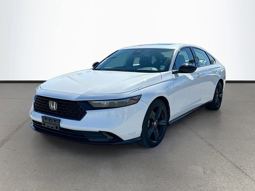 Used 2024 Honda Accord Sport image 3