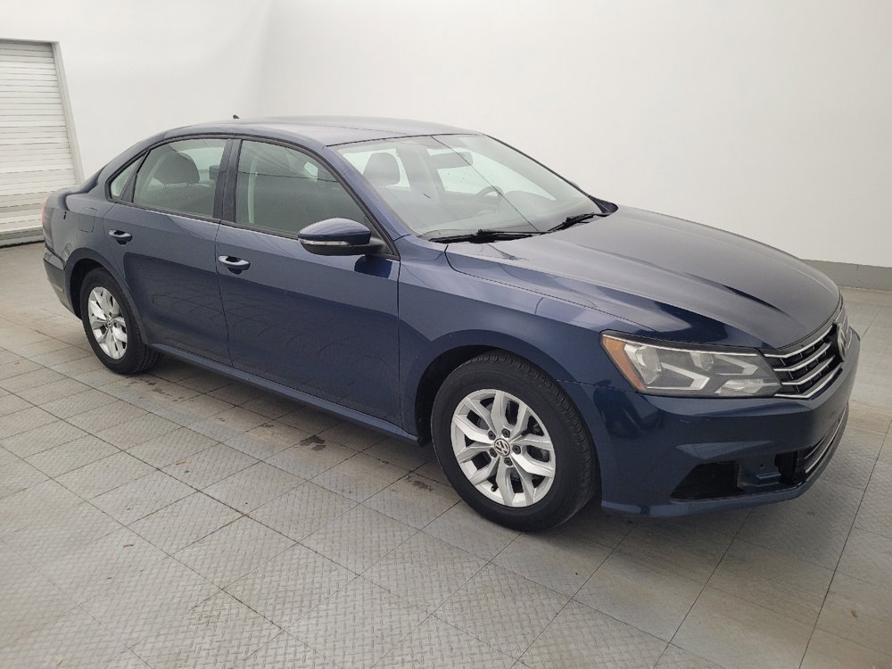 Used 2018 Volkswagen Passat 2.0T S image 11