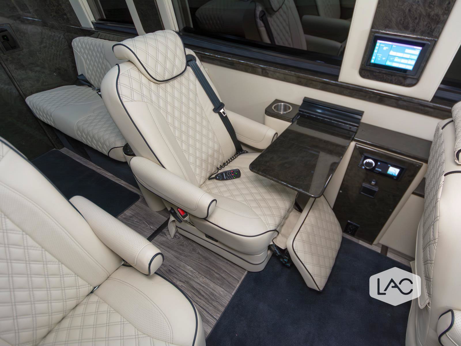 Used 2020 Mercedes-Benz Sprinter 3500 image 10