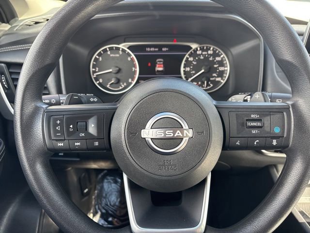 Used 2024 Nissan Rogue SV image 40
