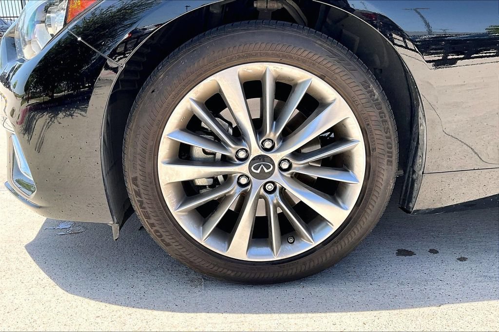 Used 2023 INFINITI Q50 Luxe w/ Cargo Package RWD image 11