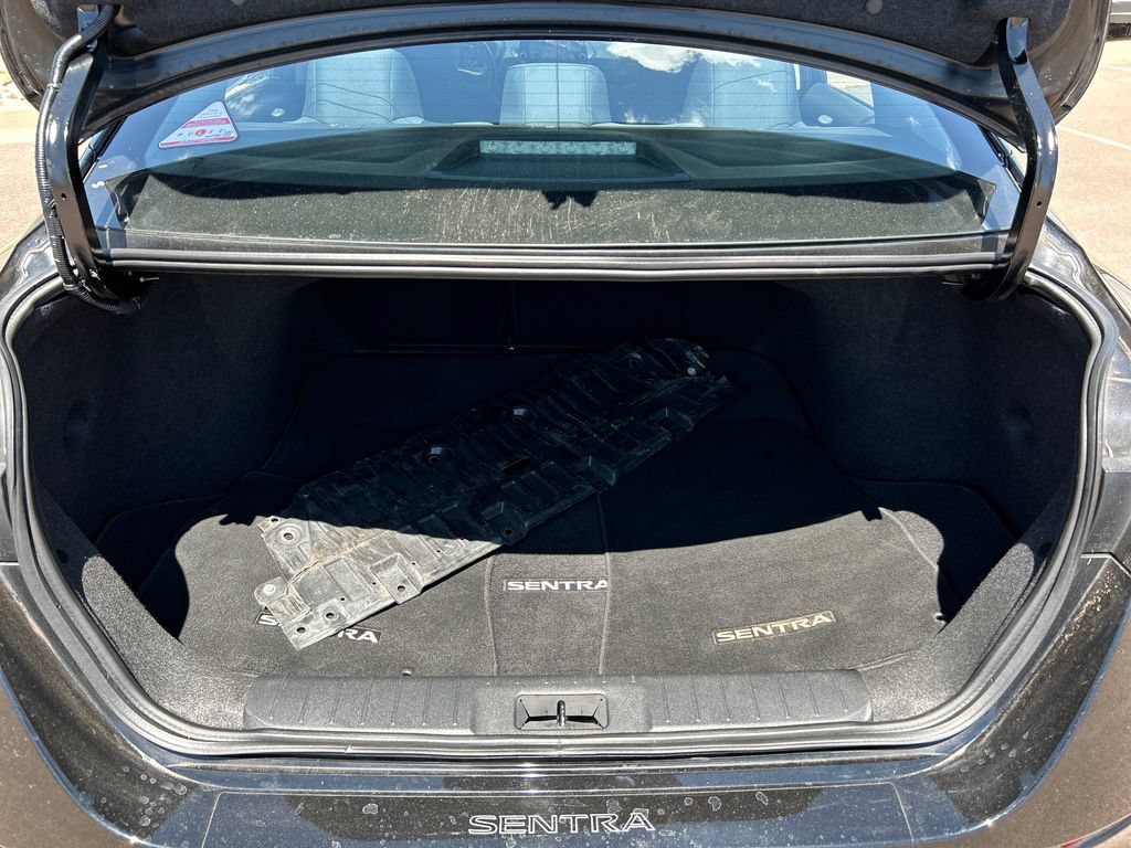 Used 2023 Nissan Sentra SV FWD image 5