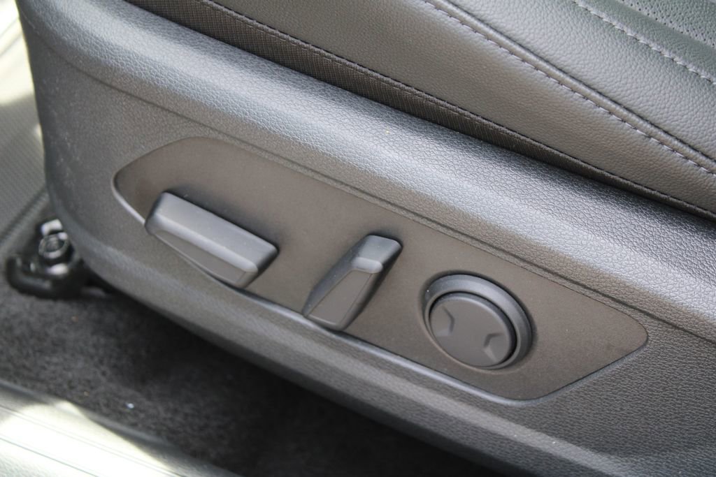 New 2026 Kia Sportage EX image 23