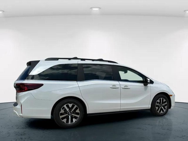 New 2026 Honda Odyssey EX-L image 5