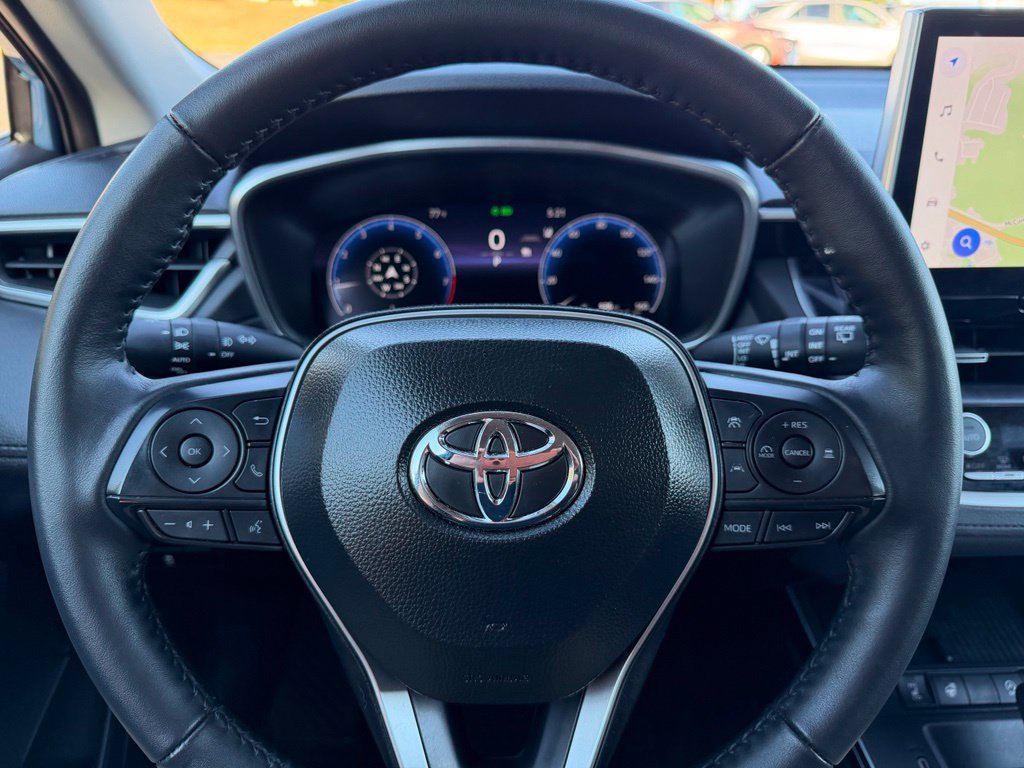 Used 2026 Toyota Corolla Cross XLE AWD/4WD image 14