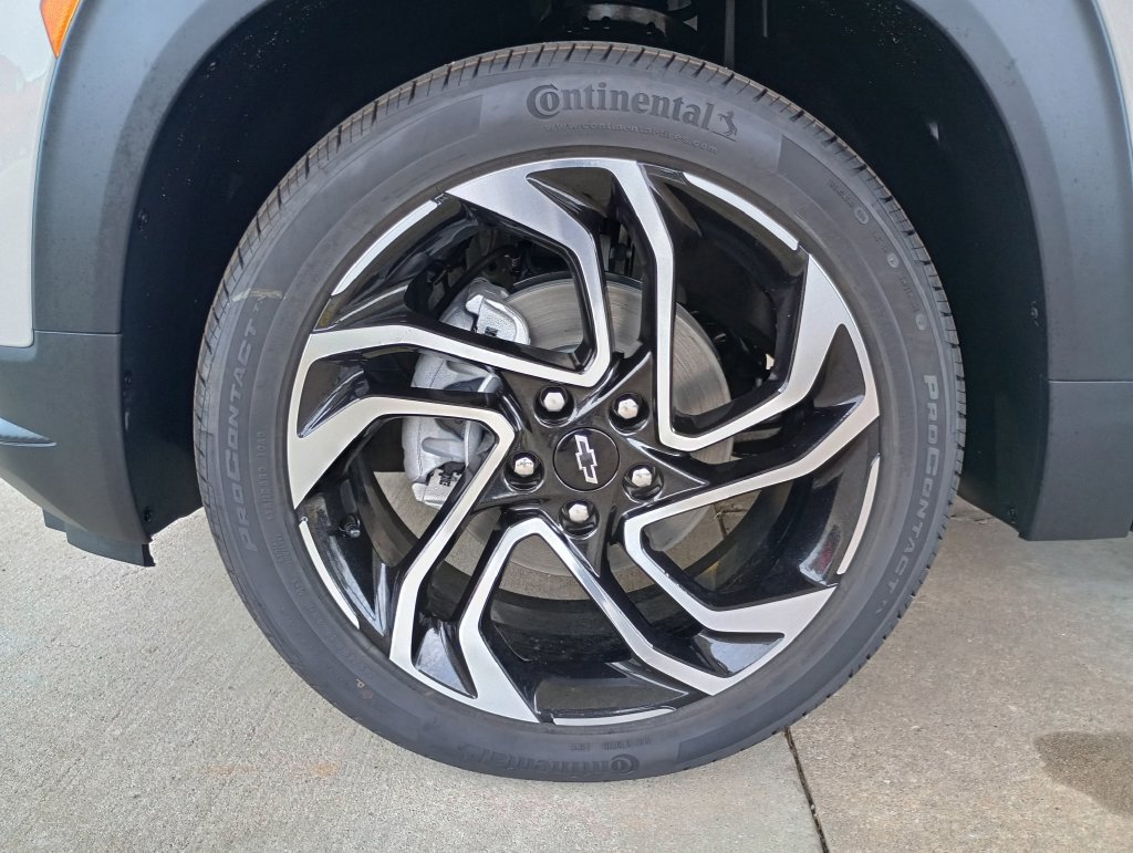 New 2026 Chevrolet TrailBlazer RS w/ Convenience Package FWD image 34