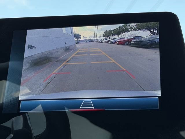 Used 2024 Chevrolet Corvette Stingray Convertible w/ Z51 Performance Package RWD image 18